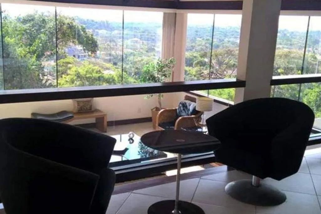 Casa 6 Suites Geriba Buzios C Piscina 0*, Búzios